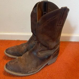 Men’s cowboy boots